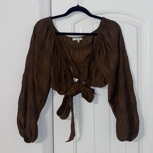 Vici by Jill front tie crop